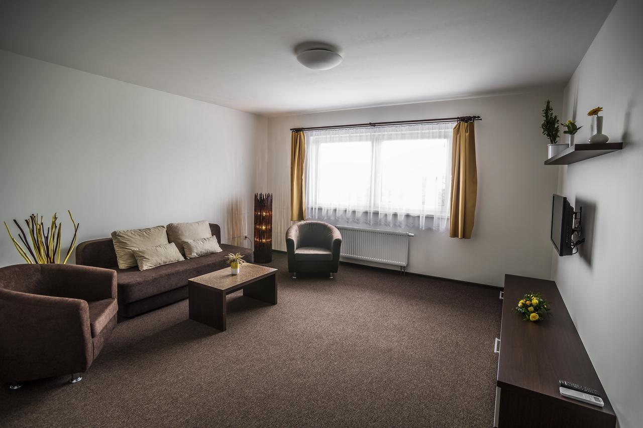 Hotel Na Farme Chotovice Стая снимка