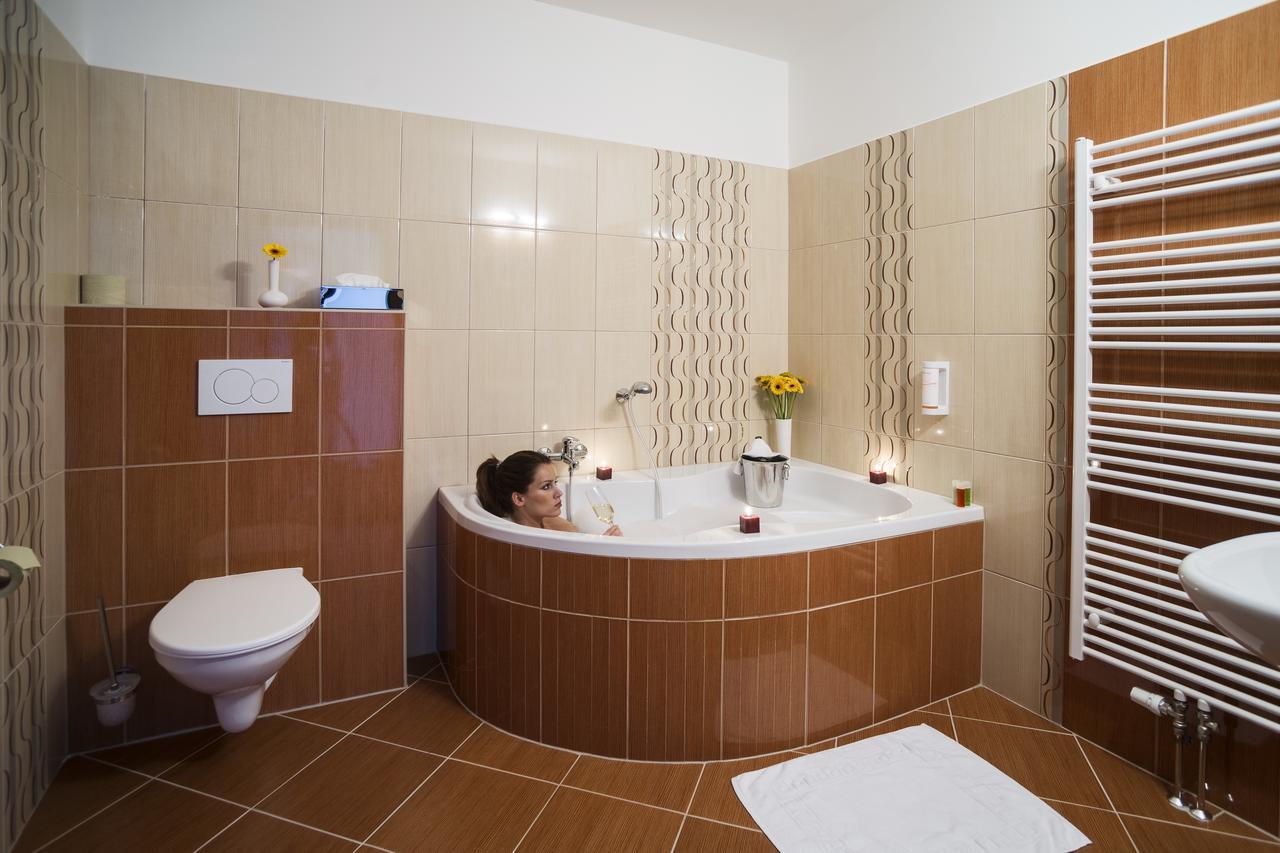 Hotel Na Farme Chotovice Стая снимка